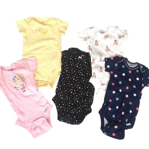 Bundle of Baby Girl Onesies 0-3 m Baby Girl One Pieces Short Sleeve Onesies - Picture 1 of 5